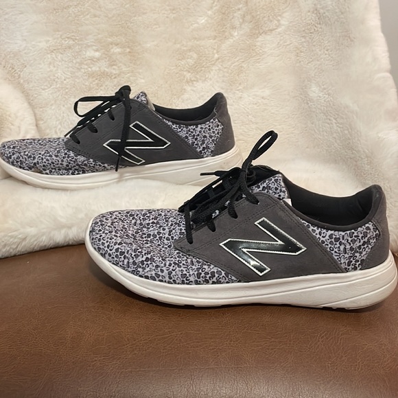 New Balance 1320 Pebble - Picture 2 of 4